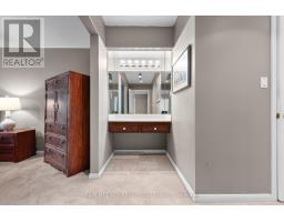 1077 Saginaw Crescent, Mississauga, ON L5H3W4 Photo 22