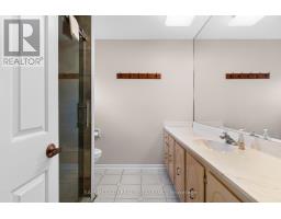 1077 Saginaw Crescent, Mississauga, ON L5H3W4 Photo 23