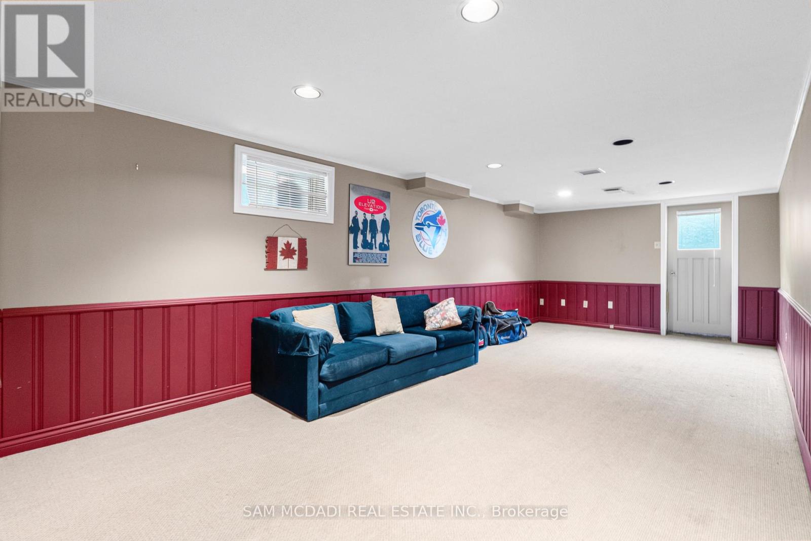 1077 SAGINAW CRESCENT - Image 39