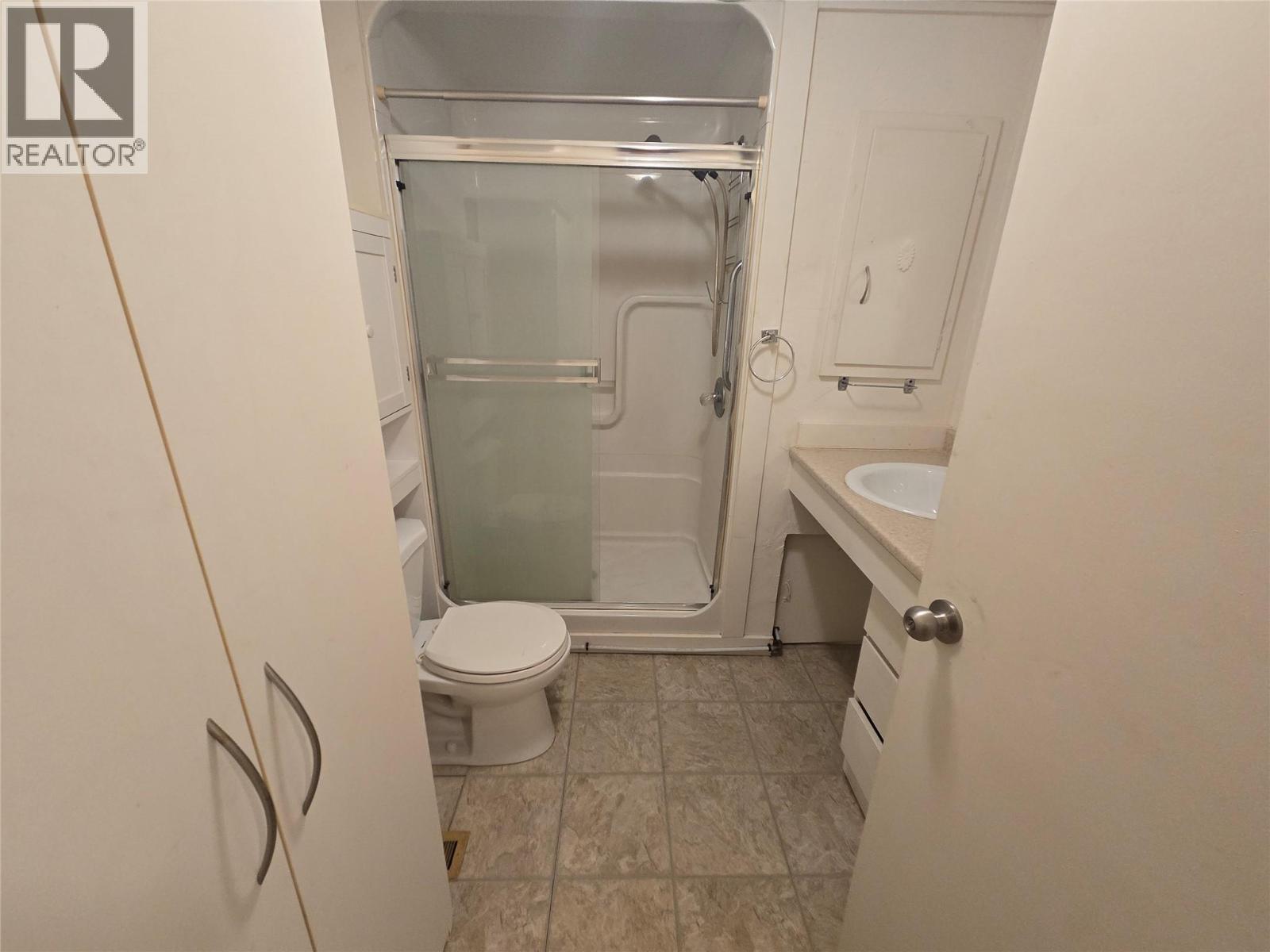 2633 5th Street, Olalla