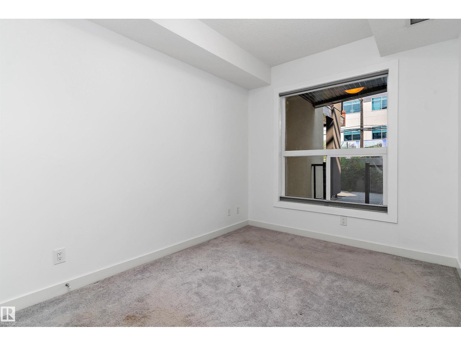 #109 10523 123 ST NW - 20