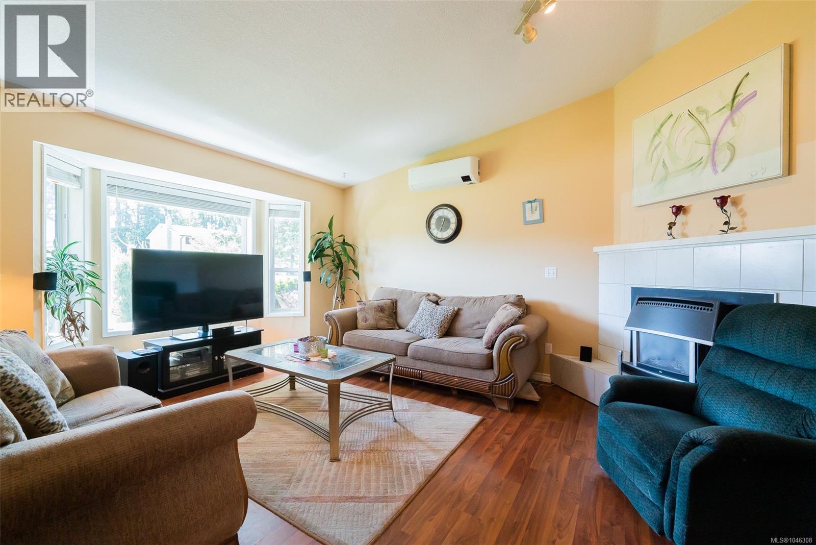 2446 Divot Dr - 12