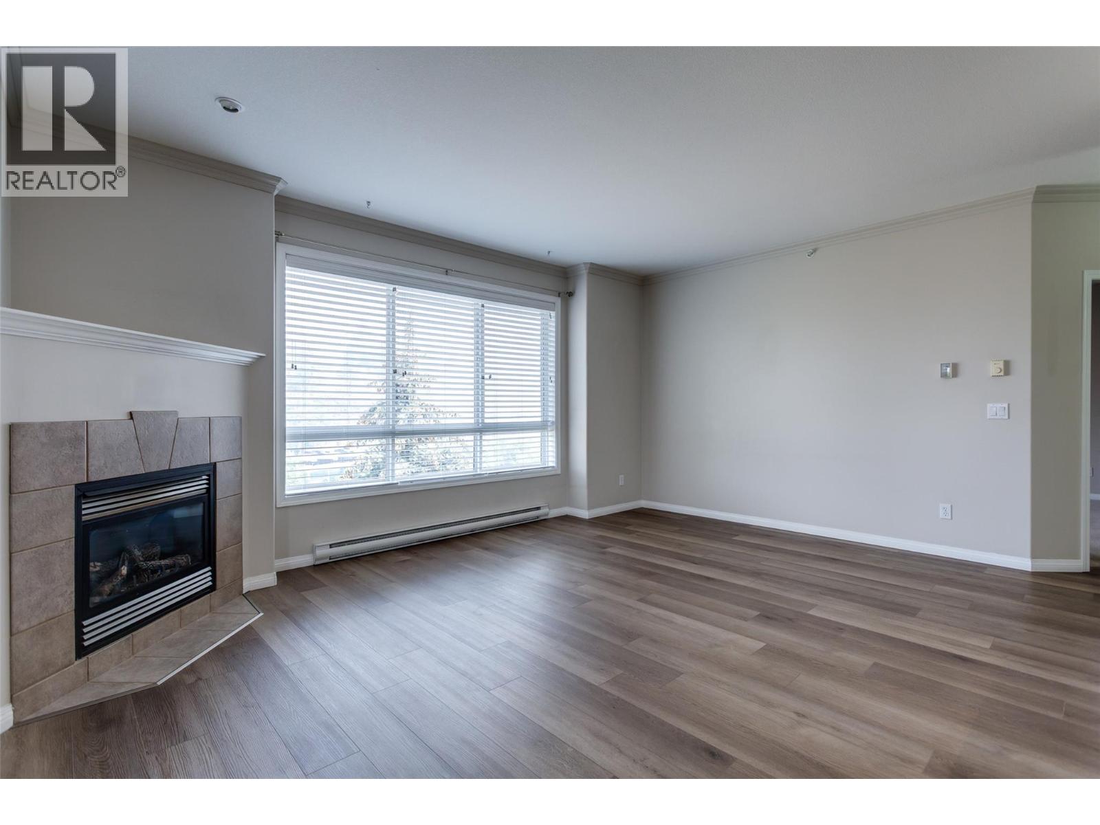 401 1962 Enterprise Way, Kelowna