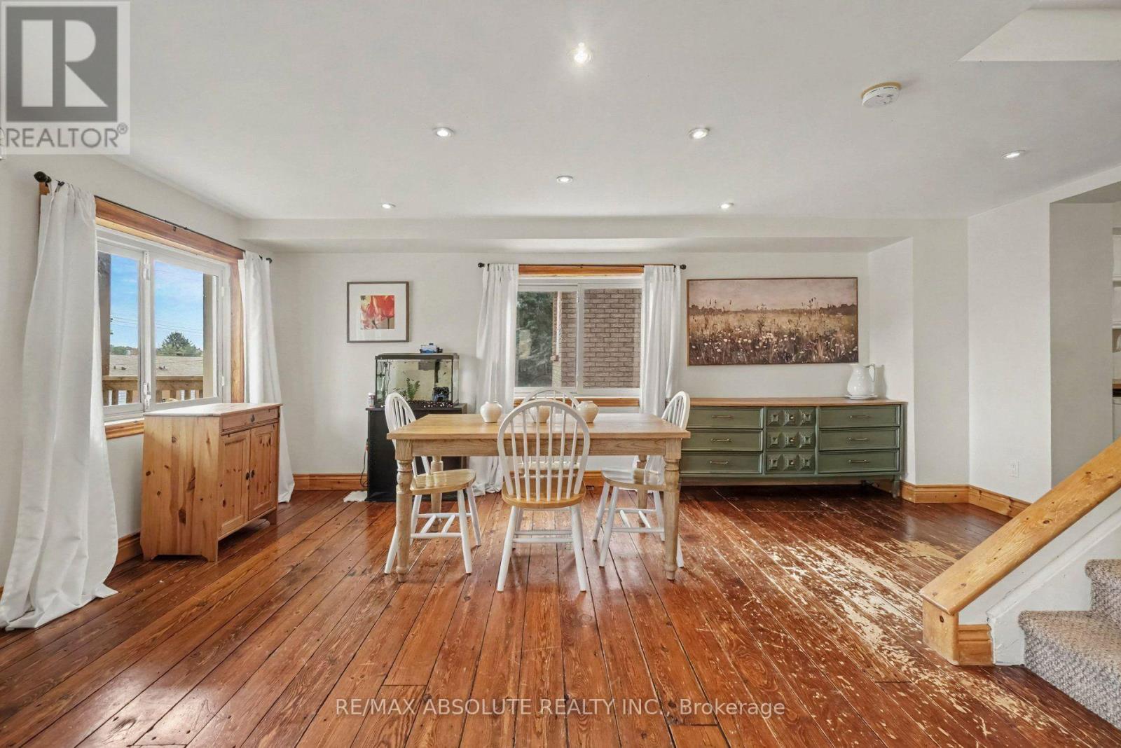 246 ALBERT STREET - 8