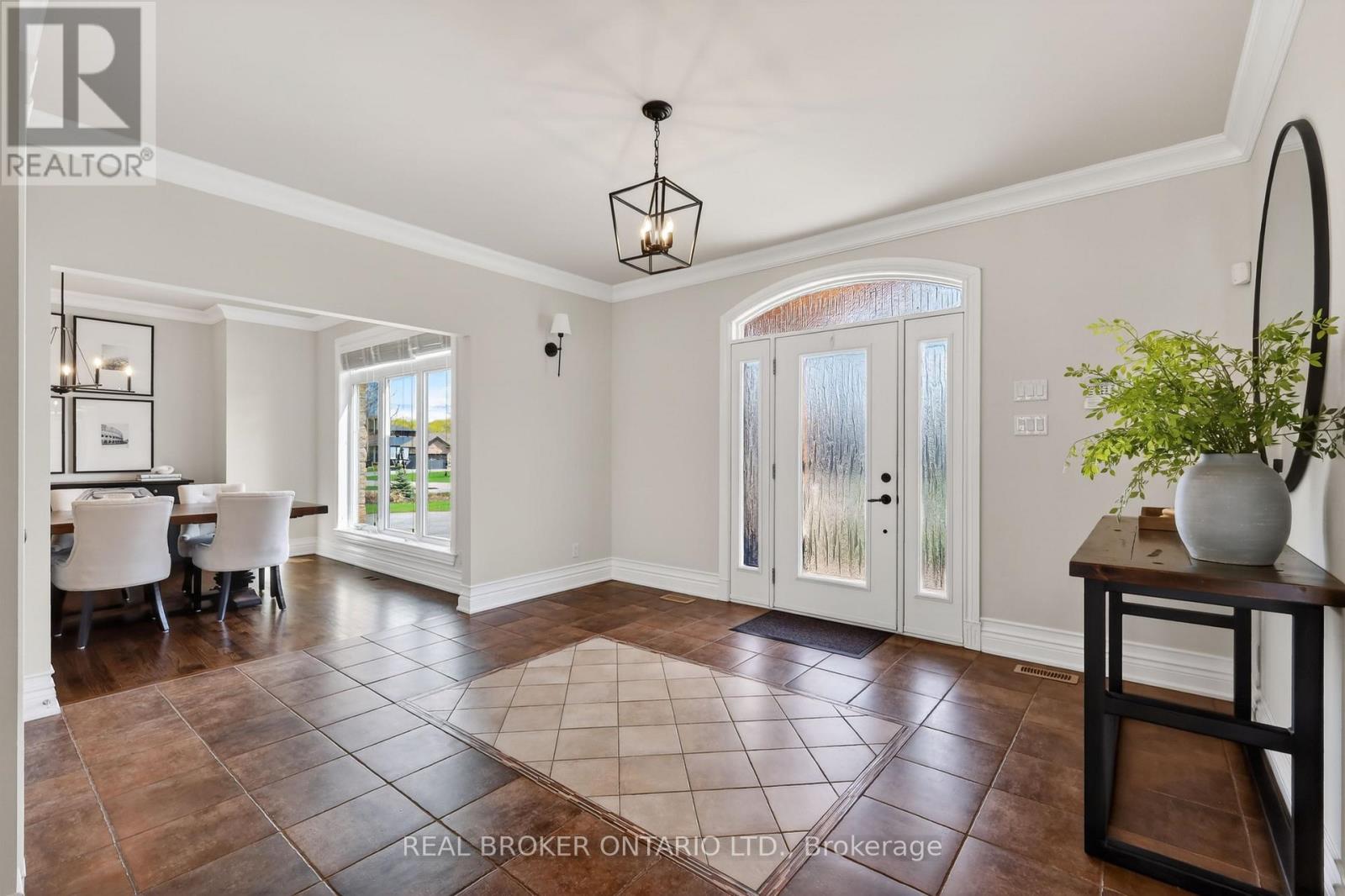 5 Bed, 6 Bath House for Sale in Ottawa – 465 LOCKMASTER CRESCENT, Ottawa – MLS# X13659984 - Image 3