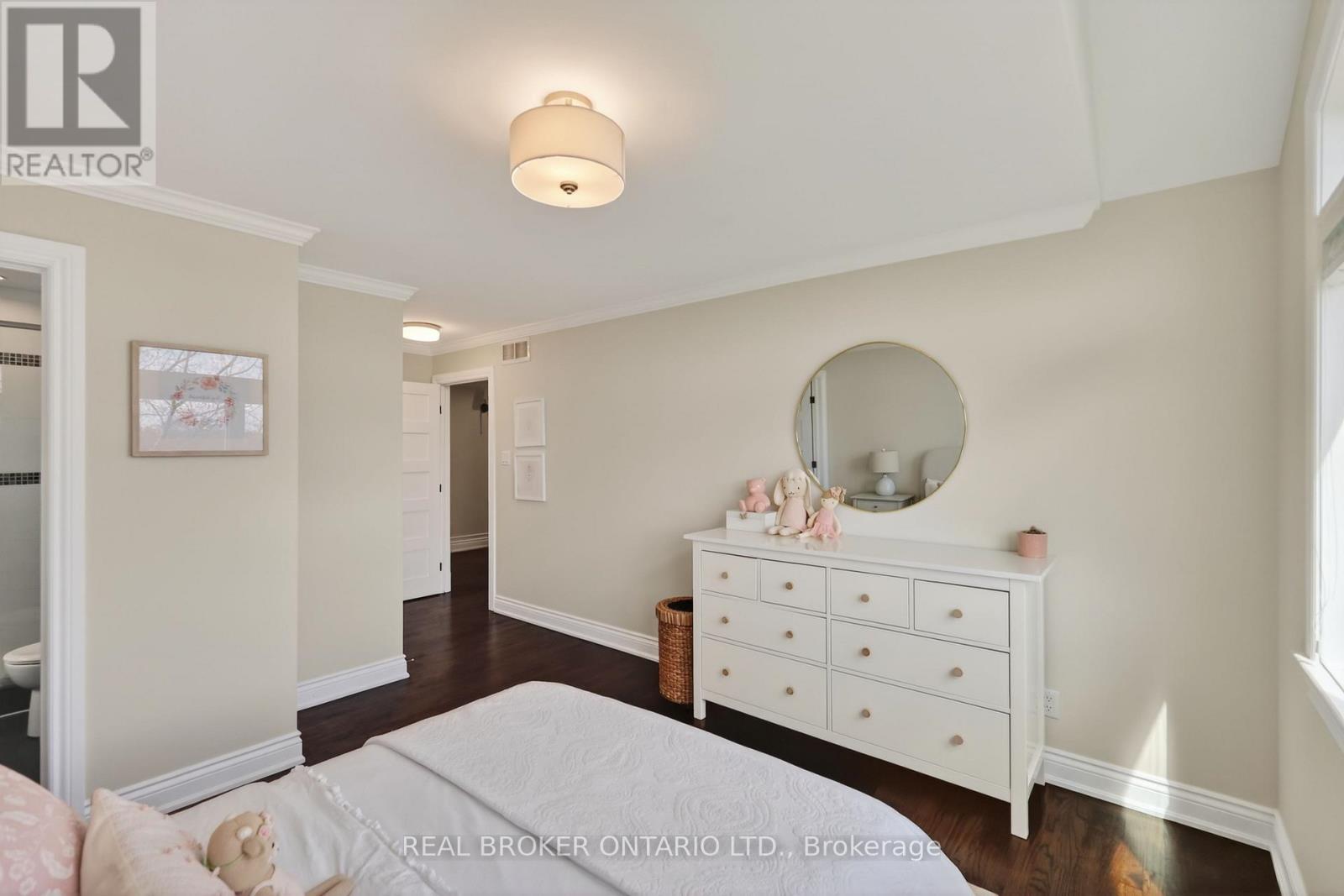 465 LOCKMASTER CRESCENT - 38