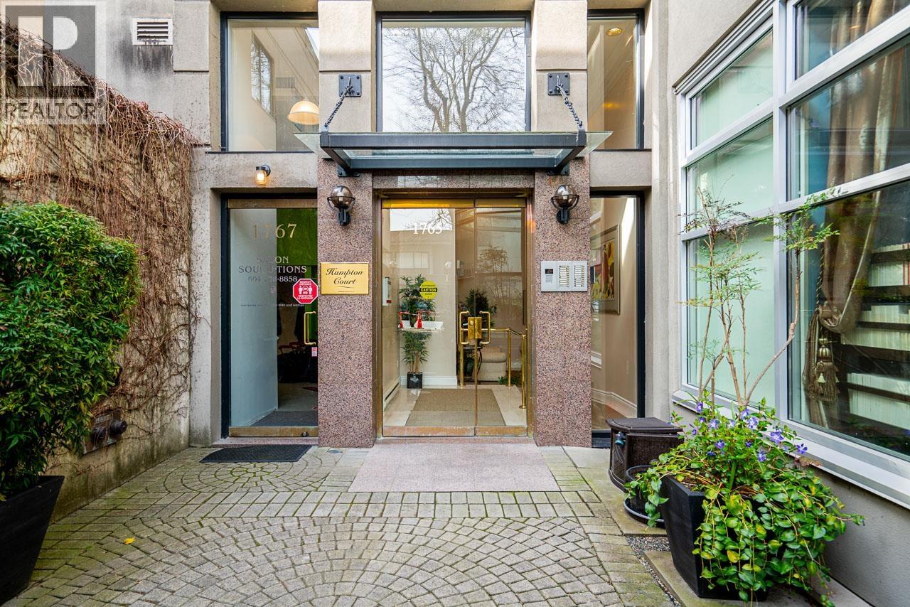 204 1765 MARINE DRIVE, West Vancouver