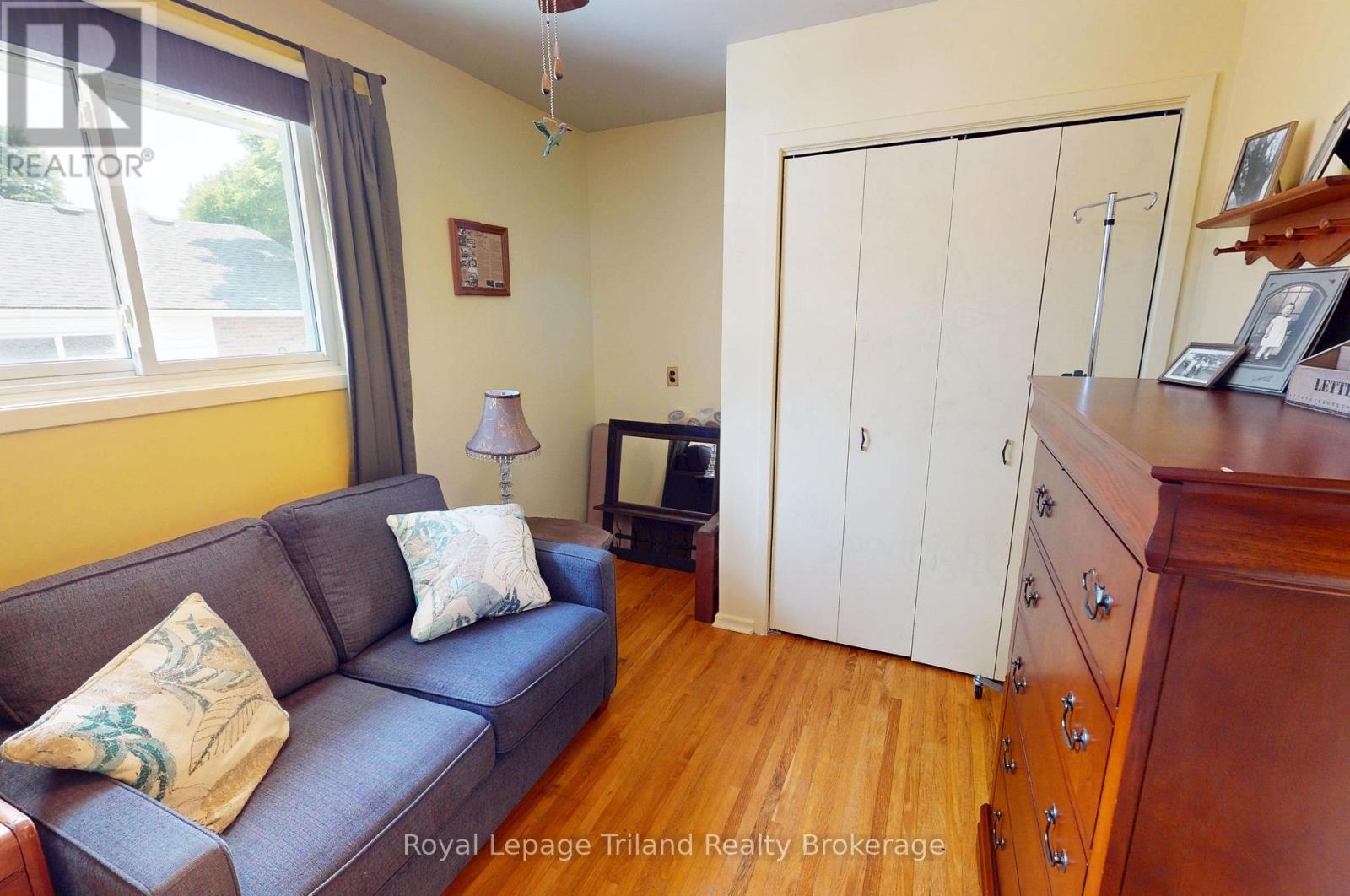 773 GLADSTONE DRIVE - 13