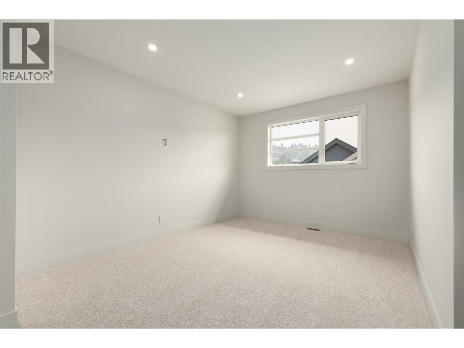 908 Bull Crescent, Kelowna