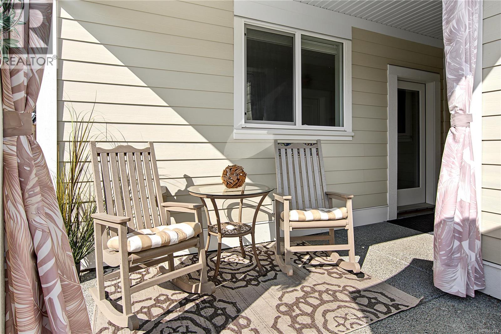 743 Briarwood Dr - Image 5
