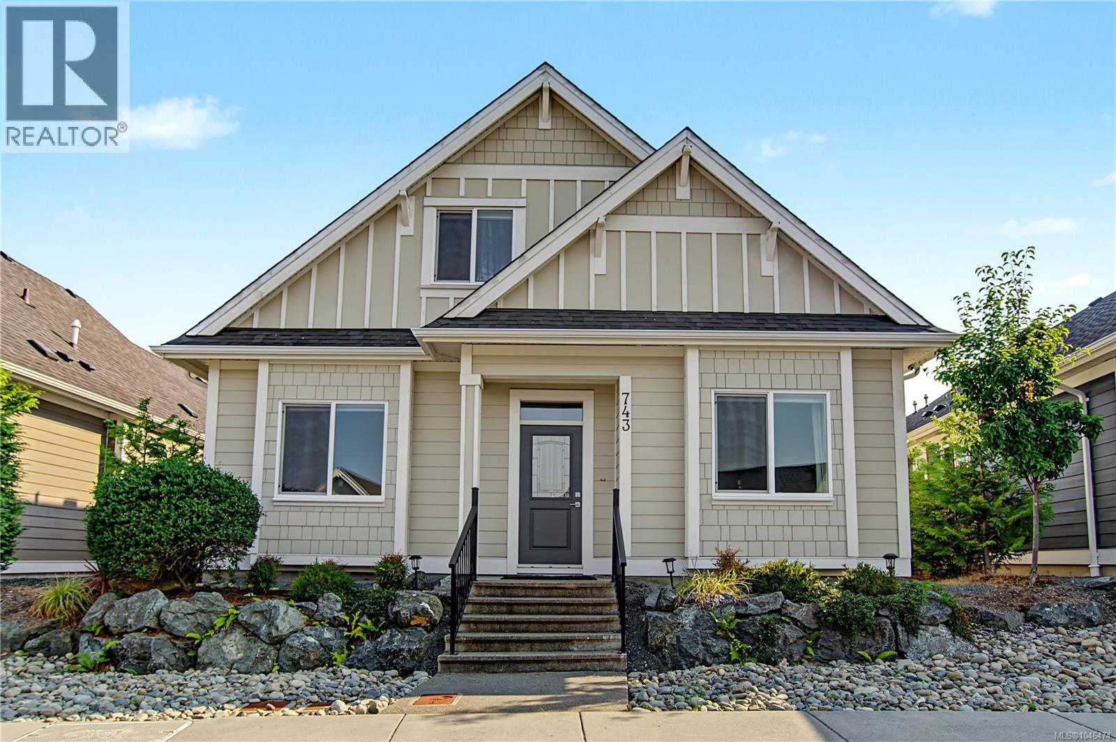 743 Briarwood Dr - Image 12