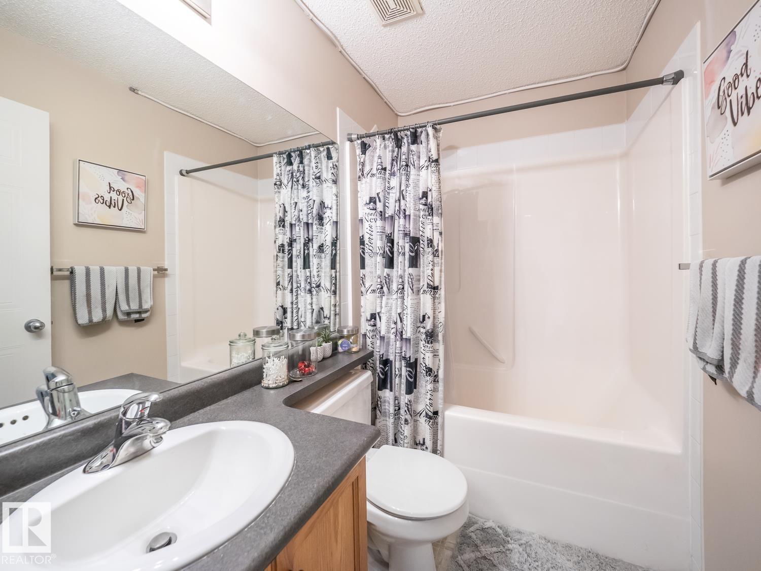 12124 17 Avenue SW - Photo 23