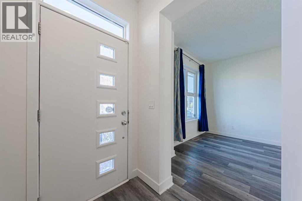 83 Savanna Park NE, Saddle Ridge, Calgary photo 4