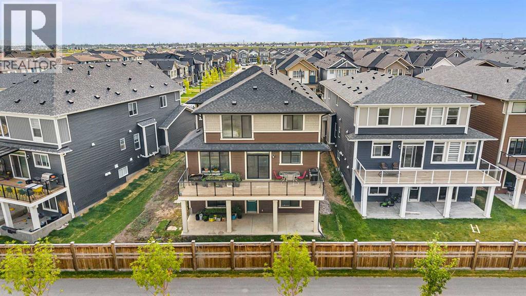 105 Homestead Crescent NE, Homestead, Calgary photo 3