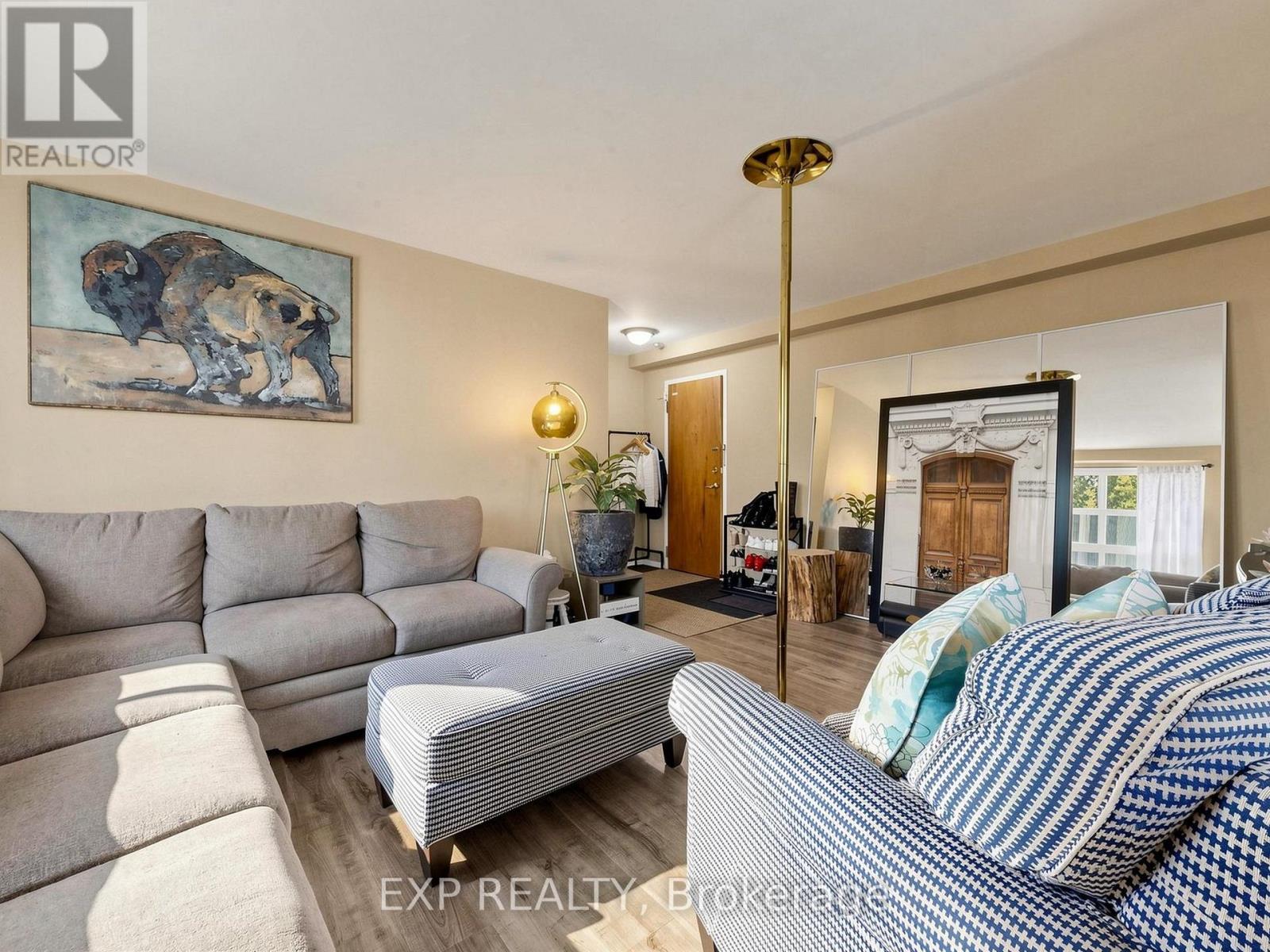 89 DONALD STREET - 40