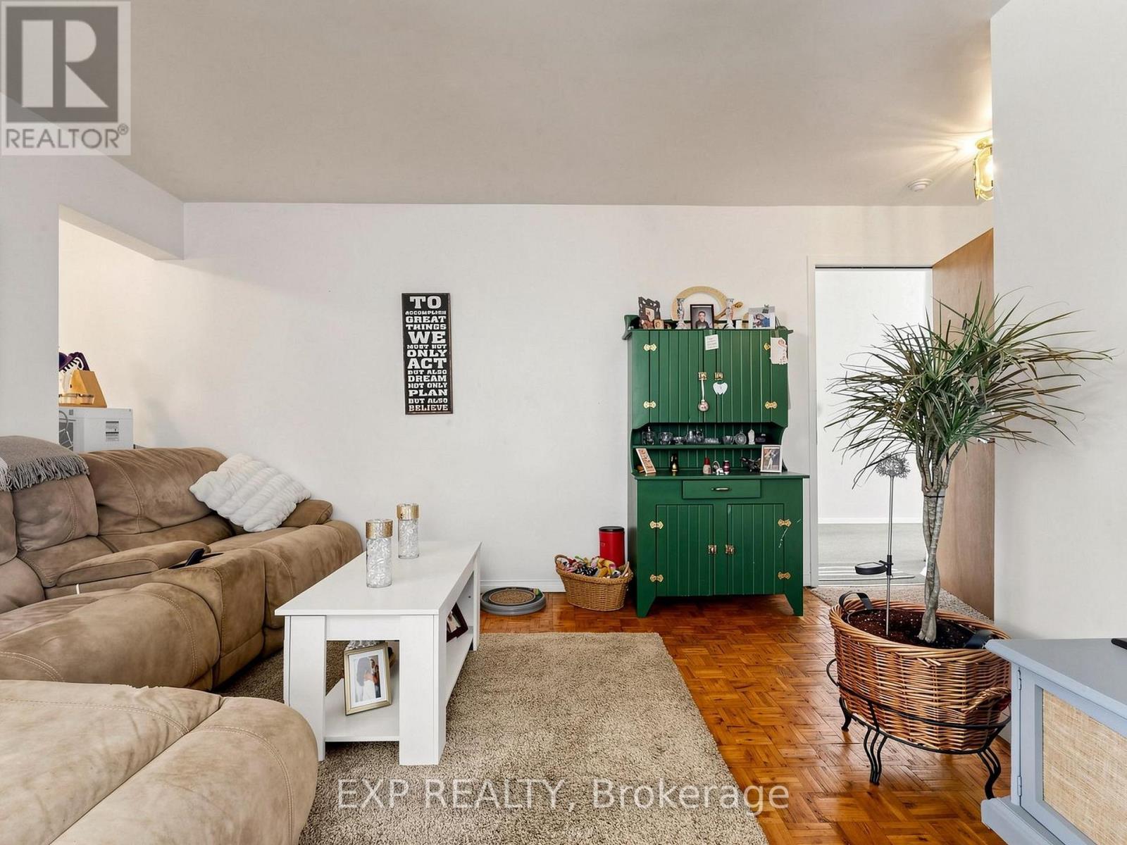 89 DONALD STREET - 5
