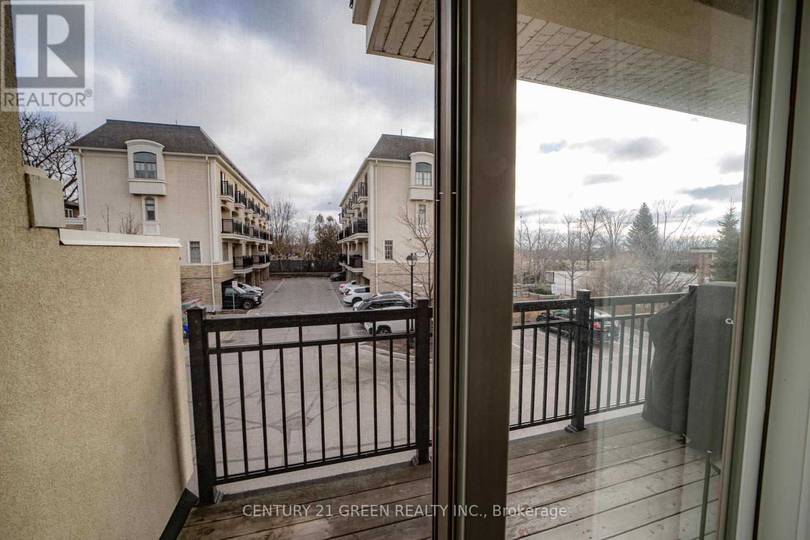 #5 3071 CAWTHRA ROAD - 10