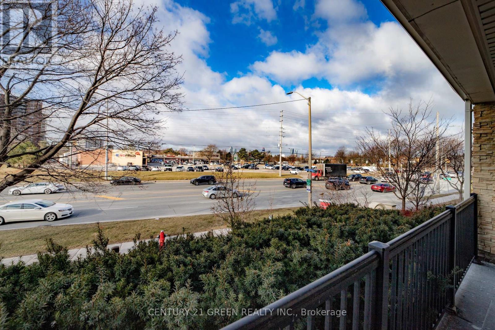 #5 3071 CAWTHRA ROAD - 12