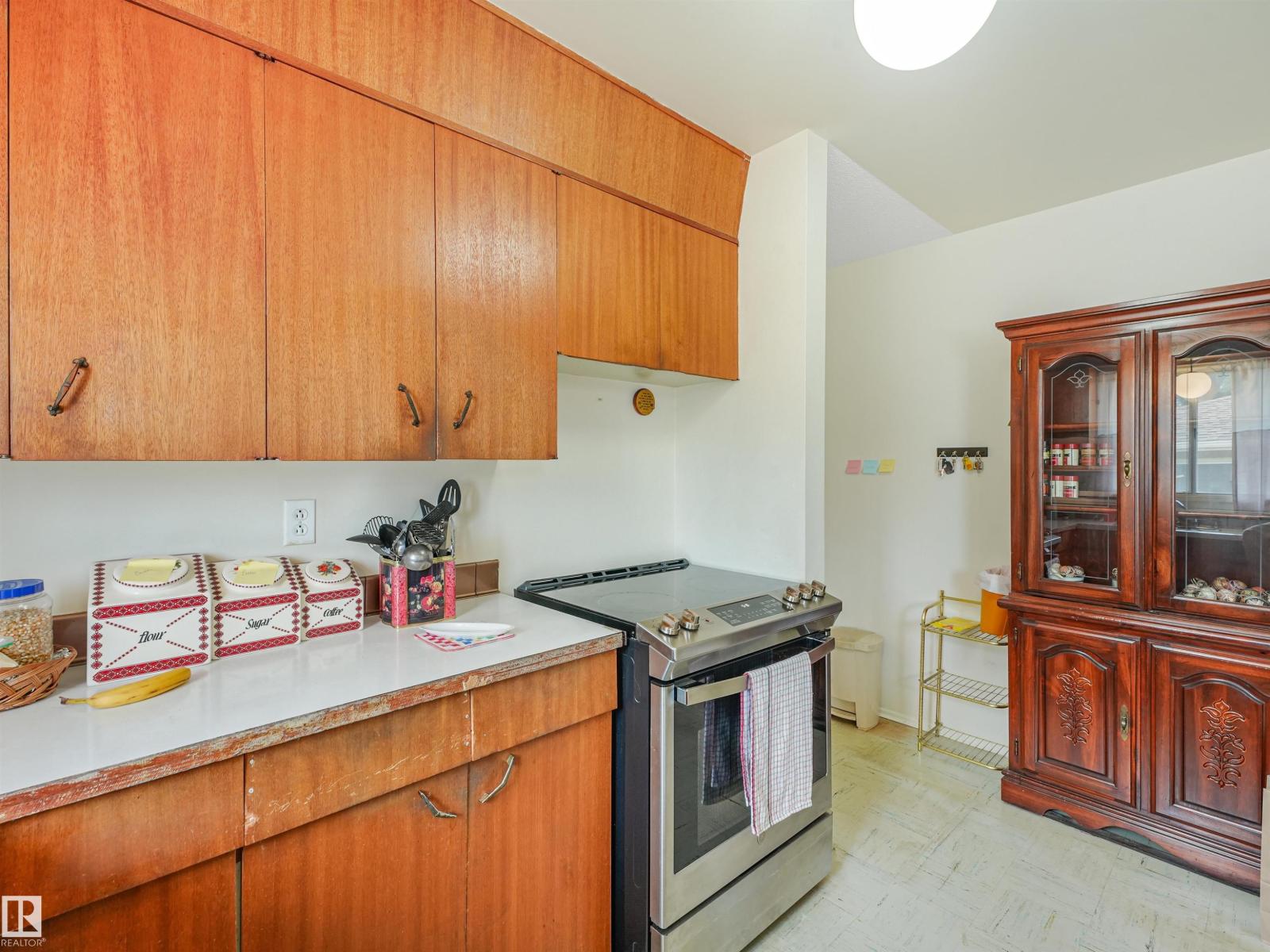 6206 132 AV NW - 12