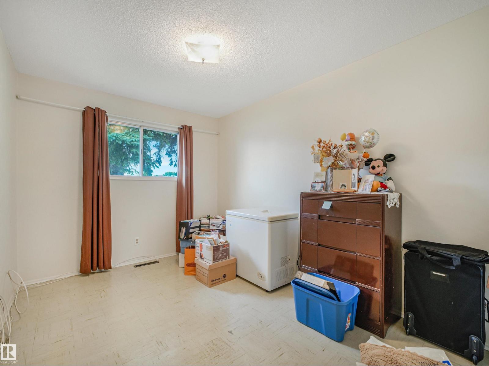 6206 132 AV NW - Image 21