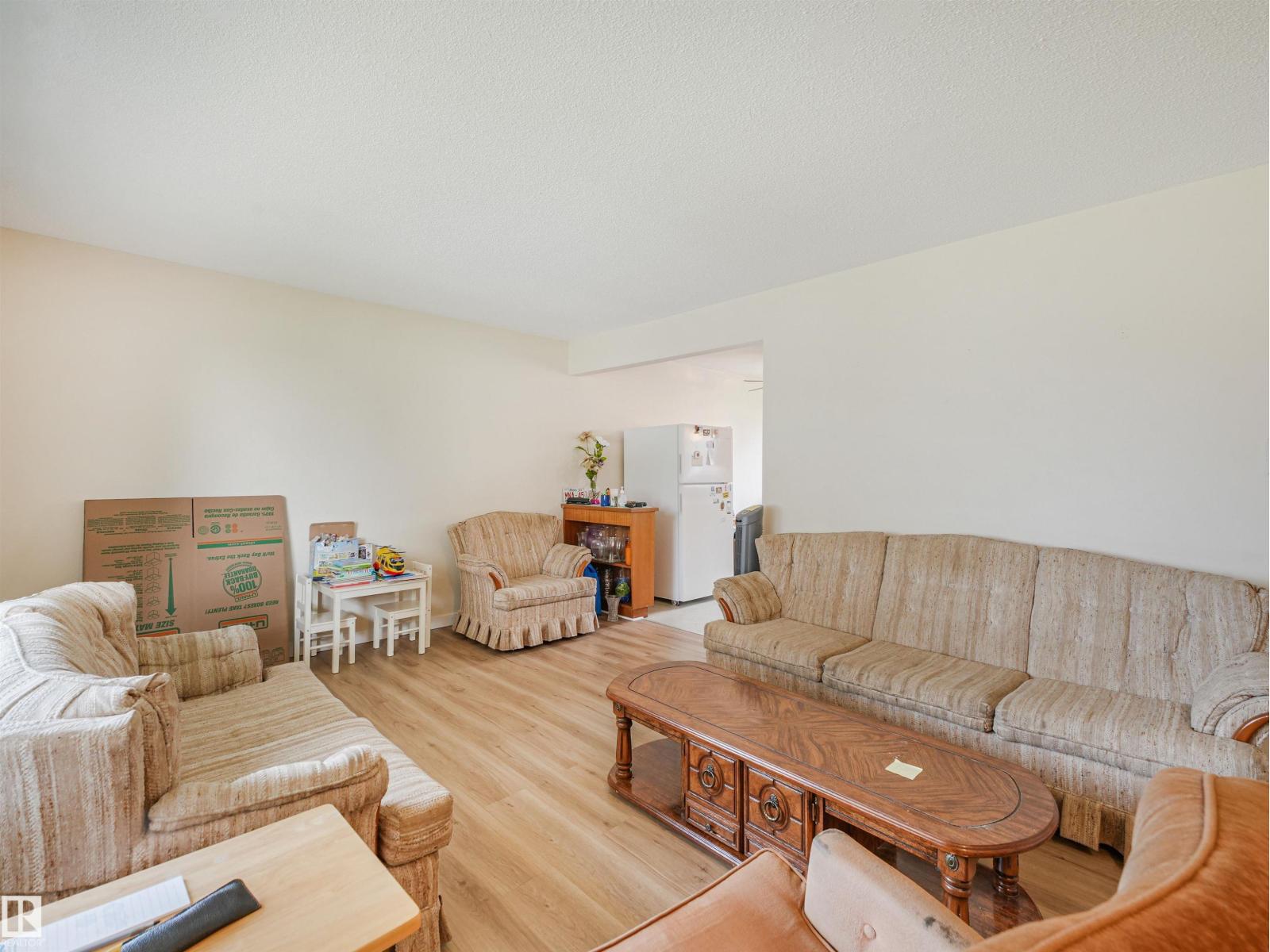 6206 132 AV NW - 5