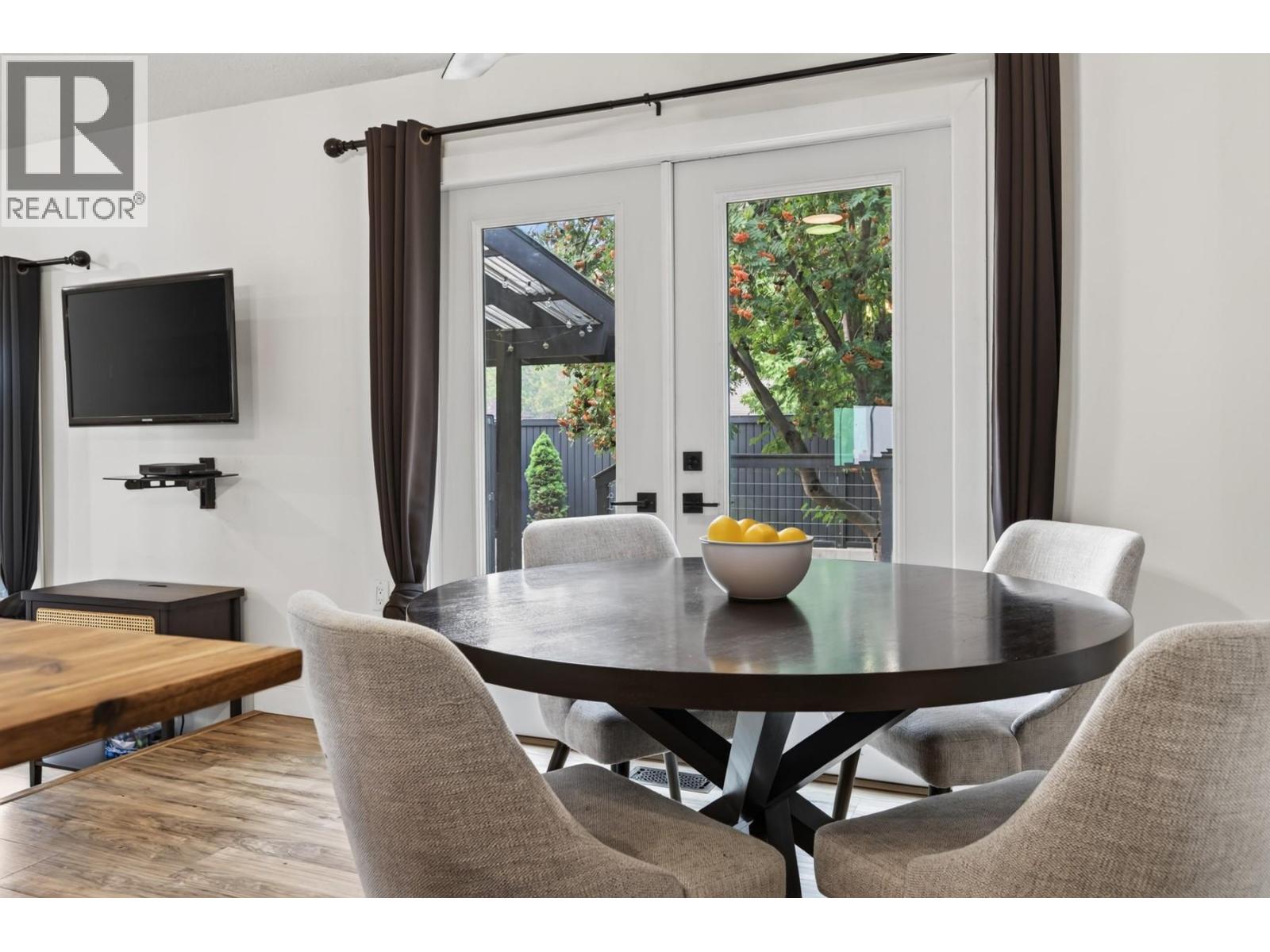 455 Laurier Drive - 12