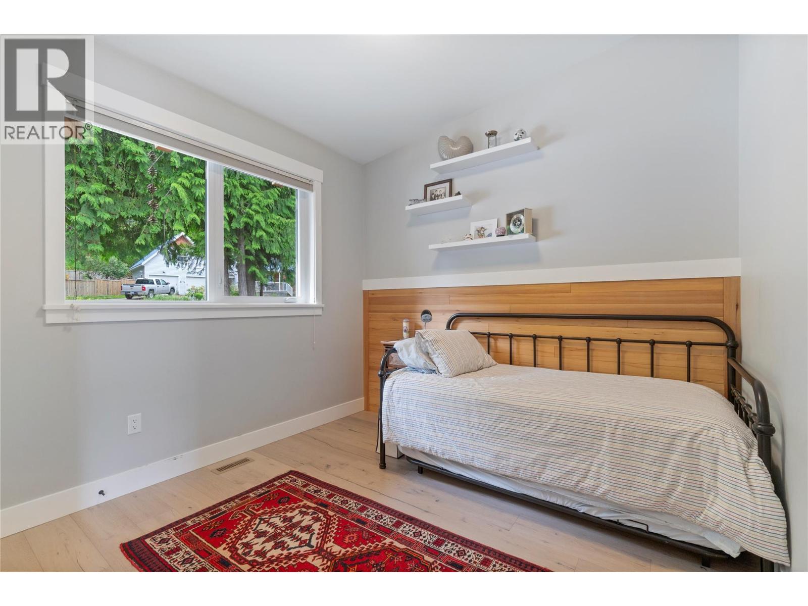 4125 Eagle Bay Road - 33