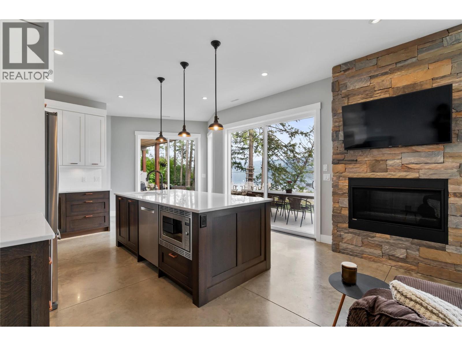 4125 Eagle Bay Road - 39