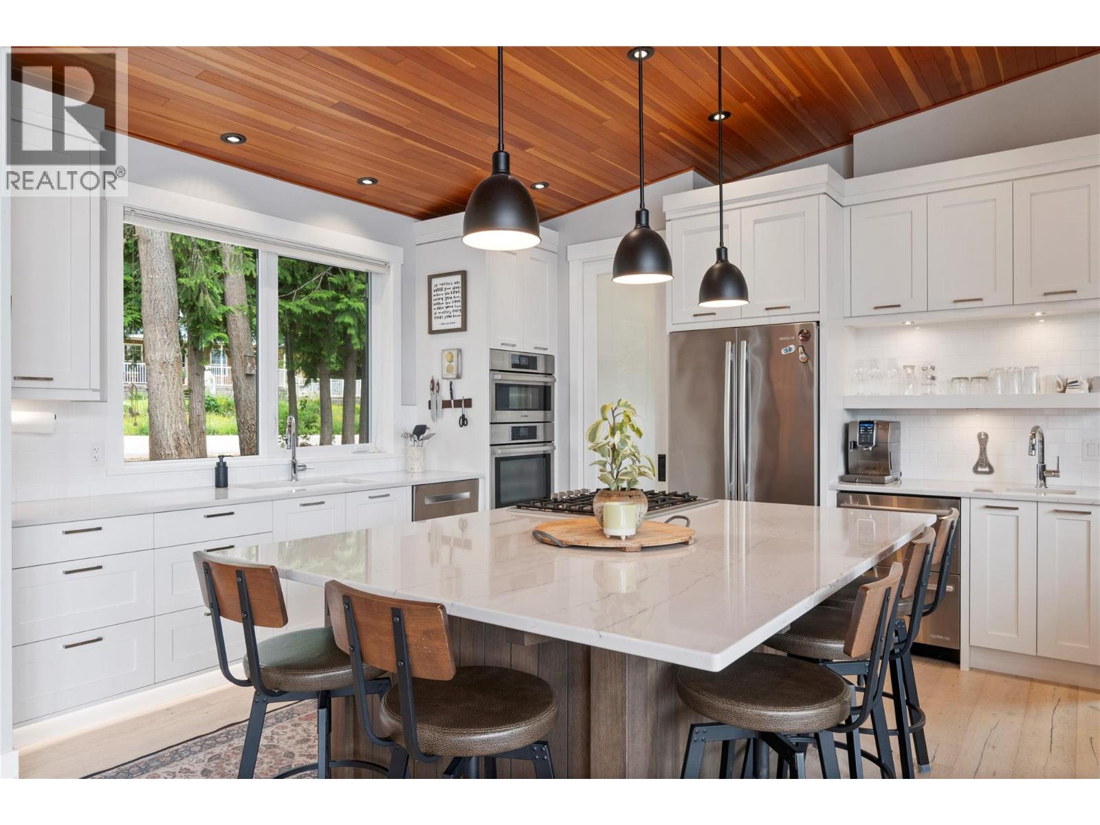 4125 Eagle Bay Road - Image 11