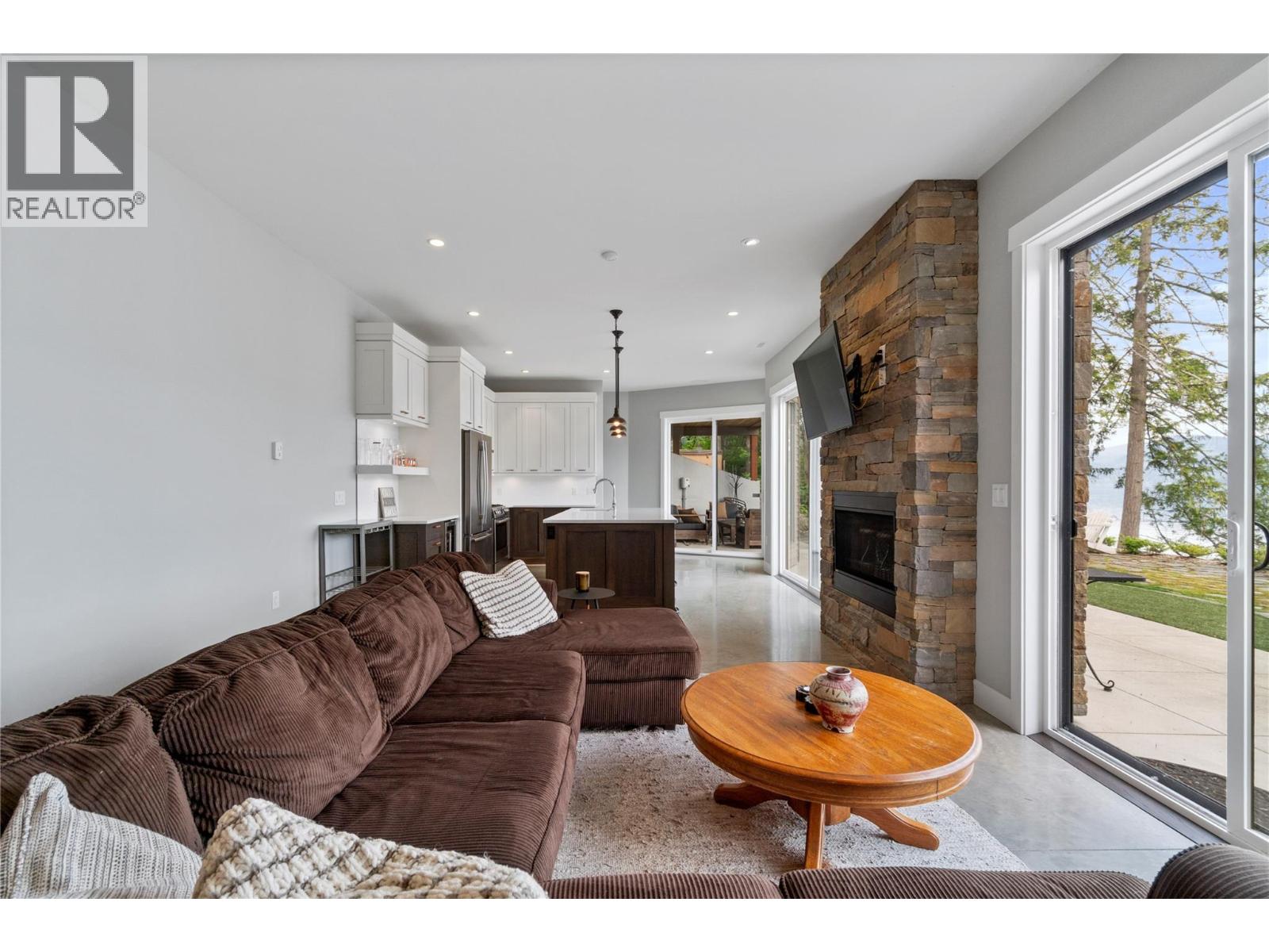 4125 Eagle Bay Road - 40
