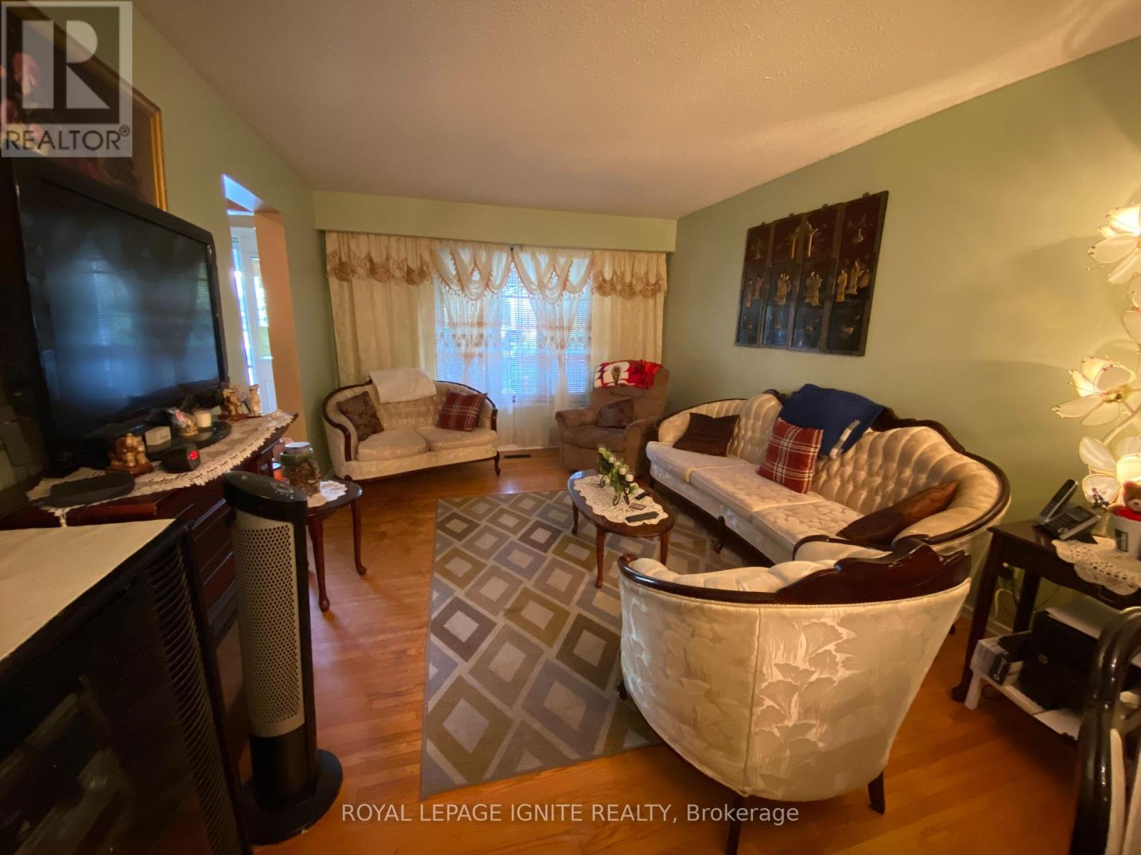 83 COXWORTH CRESCENT - 9