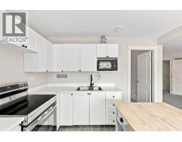 1167 Burgess Way, Kamloops, BC V1S1S9 Photo 36