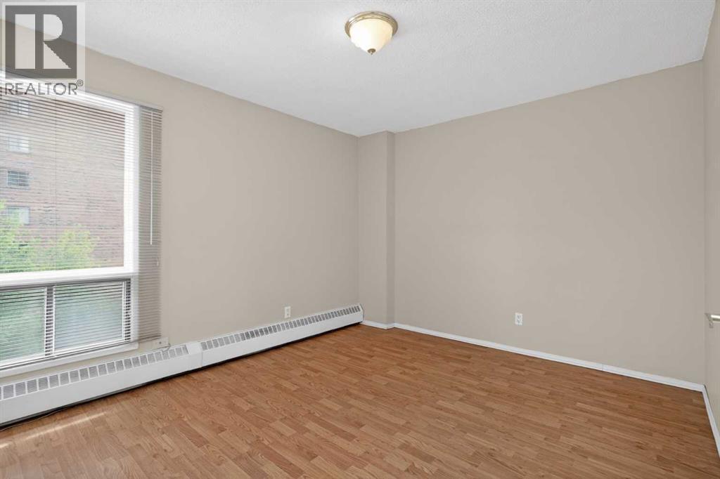 #402 1140 15 Avenue SW - 28