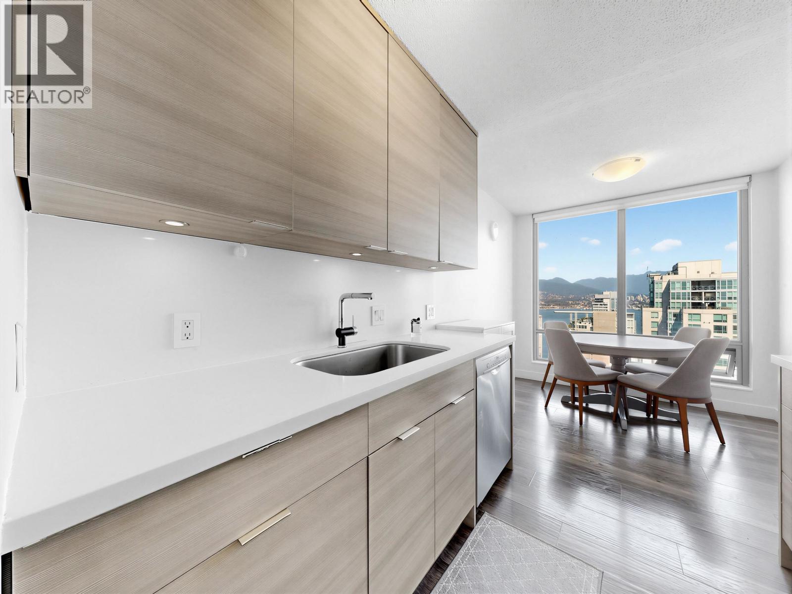 2902 1288 W GEORGIA STREET, Vancouver
