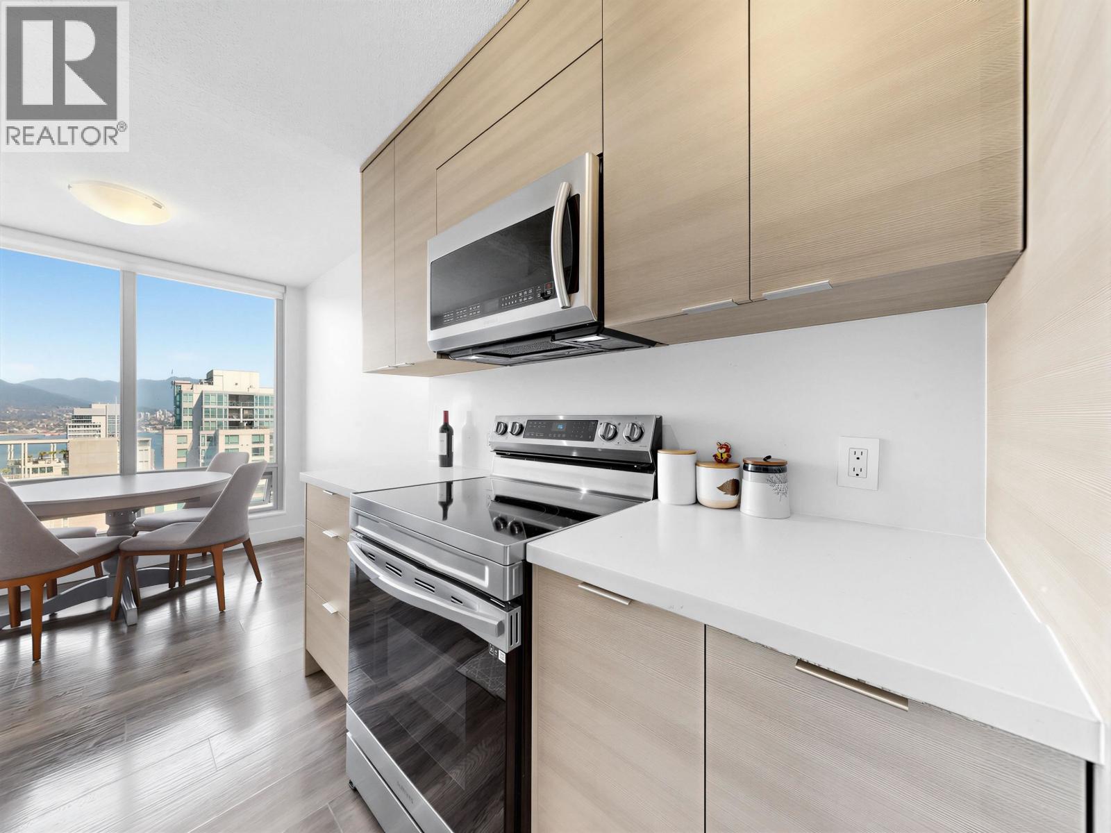 2902 1288 W GEORGIA STREET, Vancouver