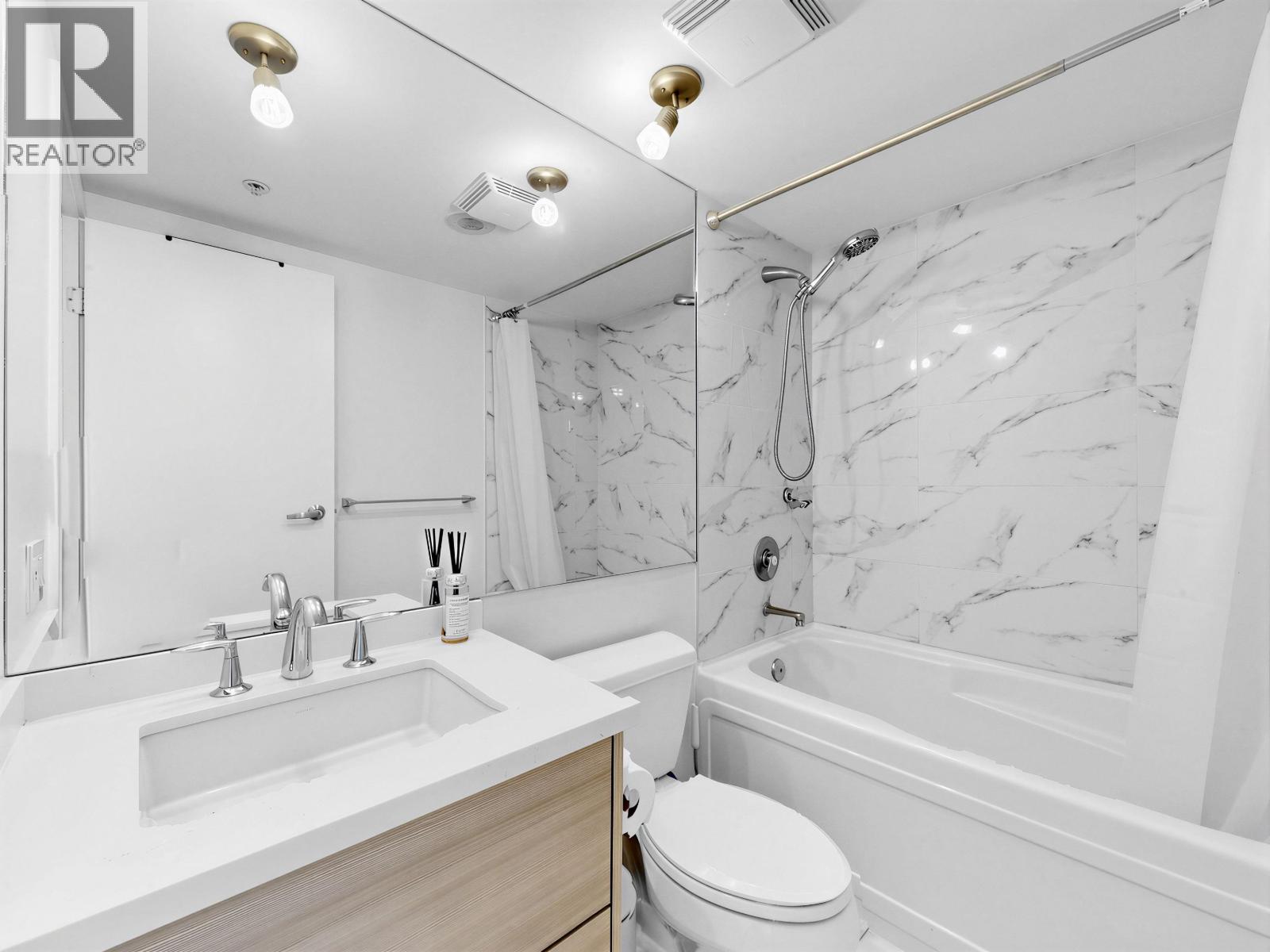 2902 1288 W GEORGIA STREET, Vancouver