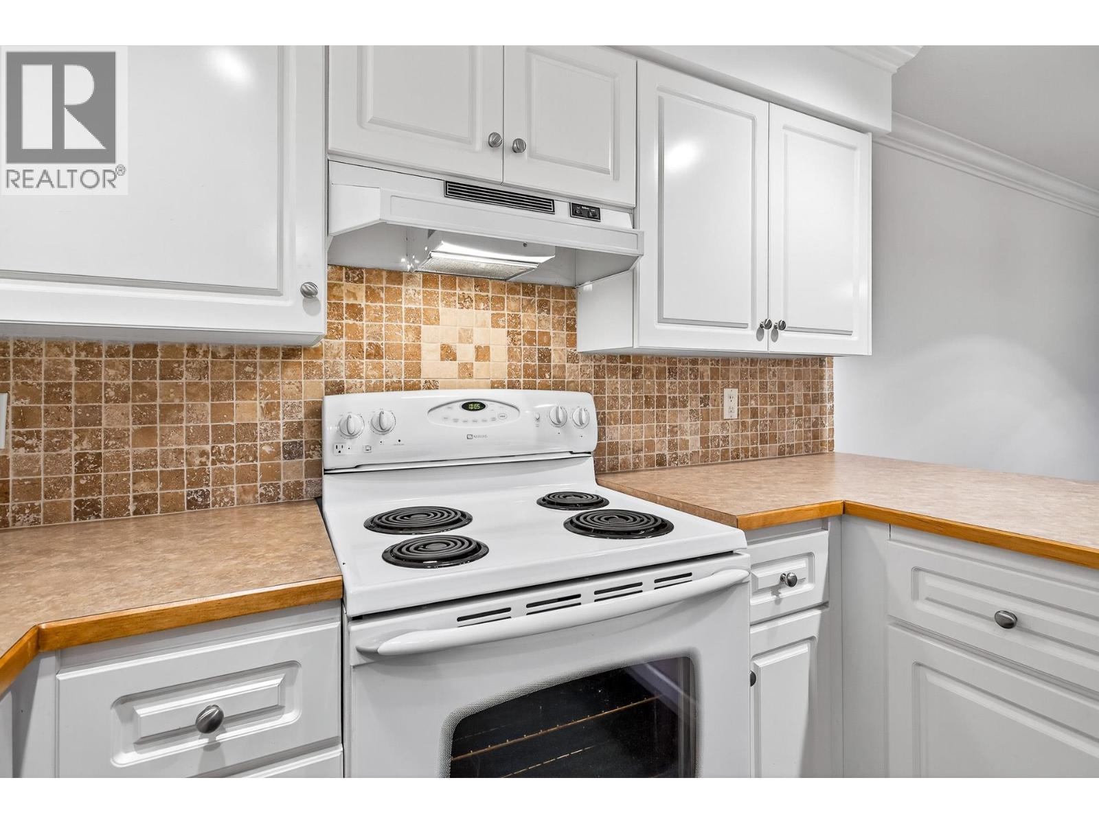 107 1215 PACIFIC STREET, Coquitlam