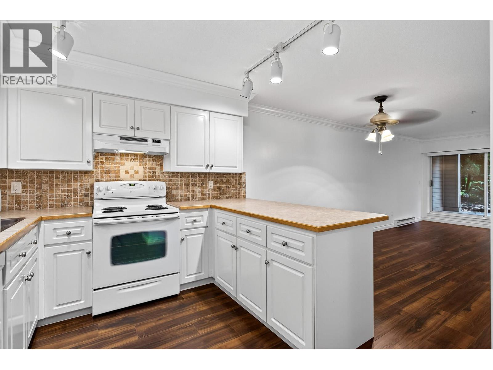 107 1215 PACIFIC STREET, Coquitlam