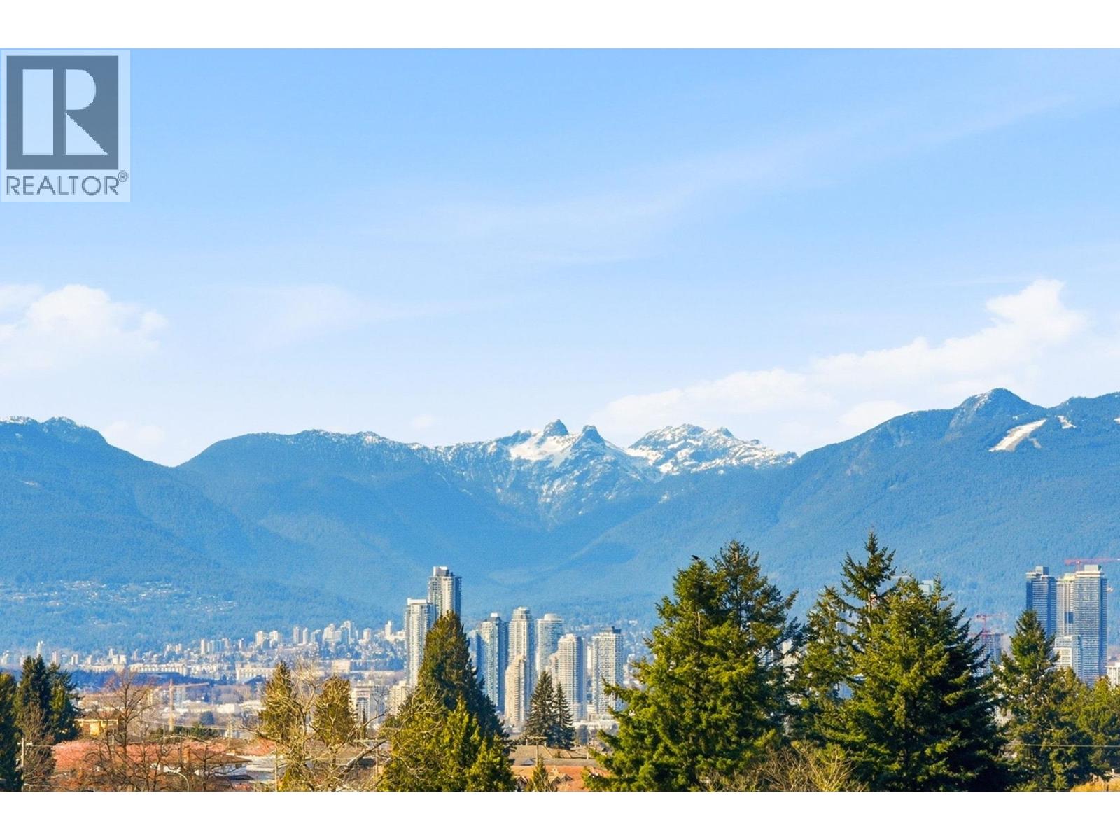 1003 6622 SOUTHOAKS CRESCENT, Burnaby