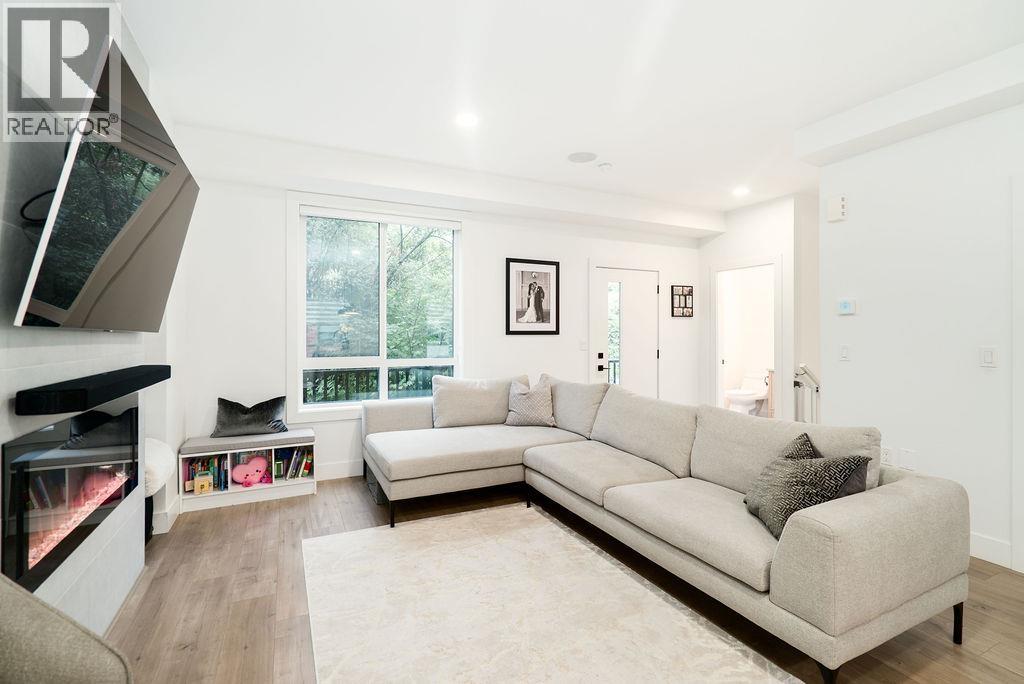 3503 GISLASON AVENUE, Coquitlam