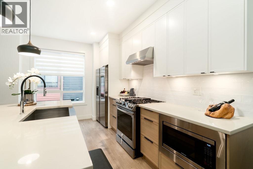 3503 GISLASON AVENUE, Coquitlam