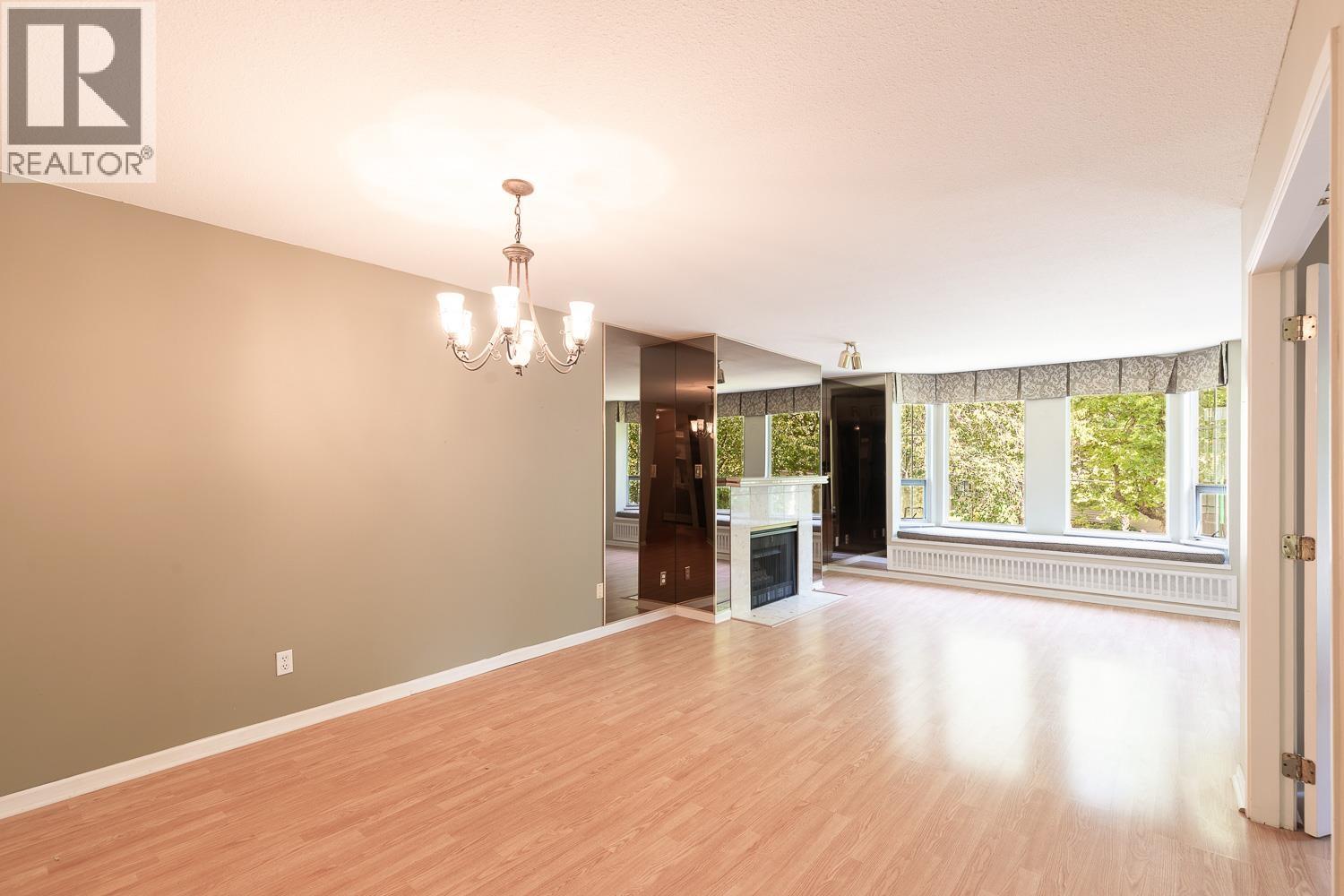 208 1695 AUGUSTA AVENUE, Burnaby