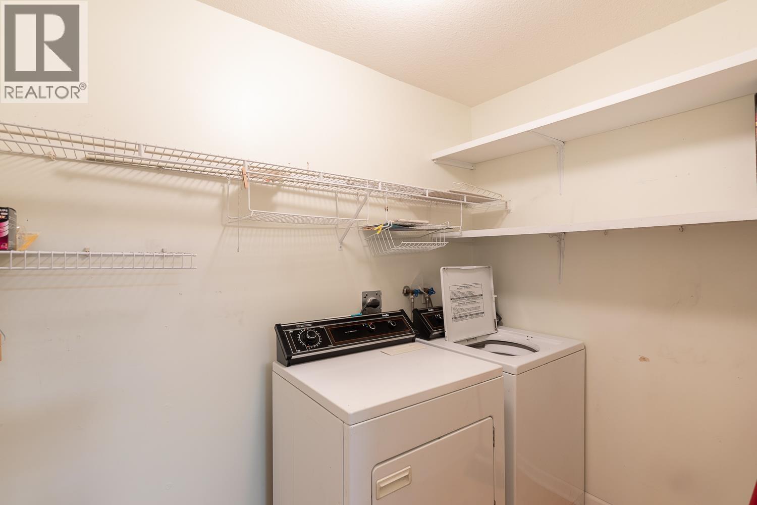 208 1695 AUGUSTA AVENUE, Burnaby