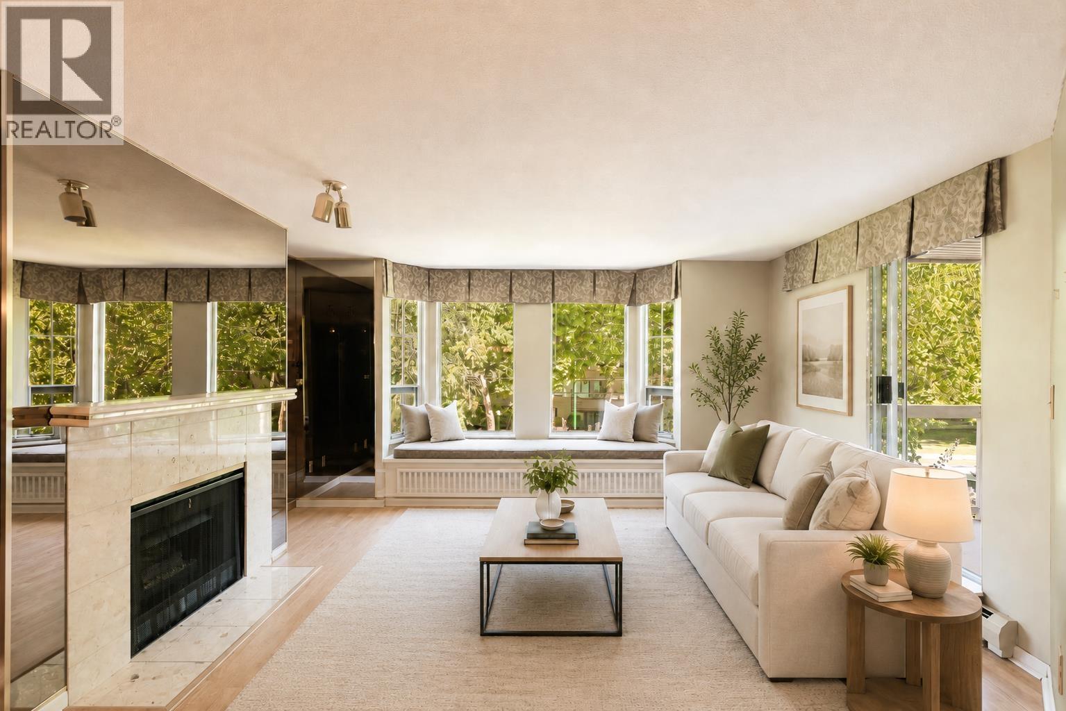 208 1695 AUGUSTA AVENUE, Burnaby