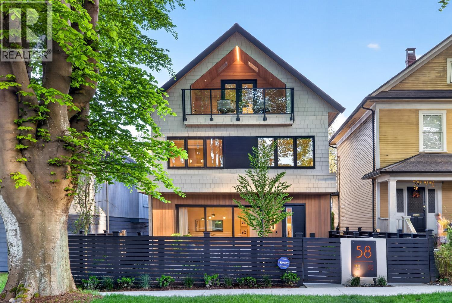 1 58 E 40TH AVENUE, Vancouver