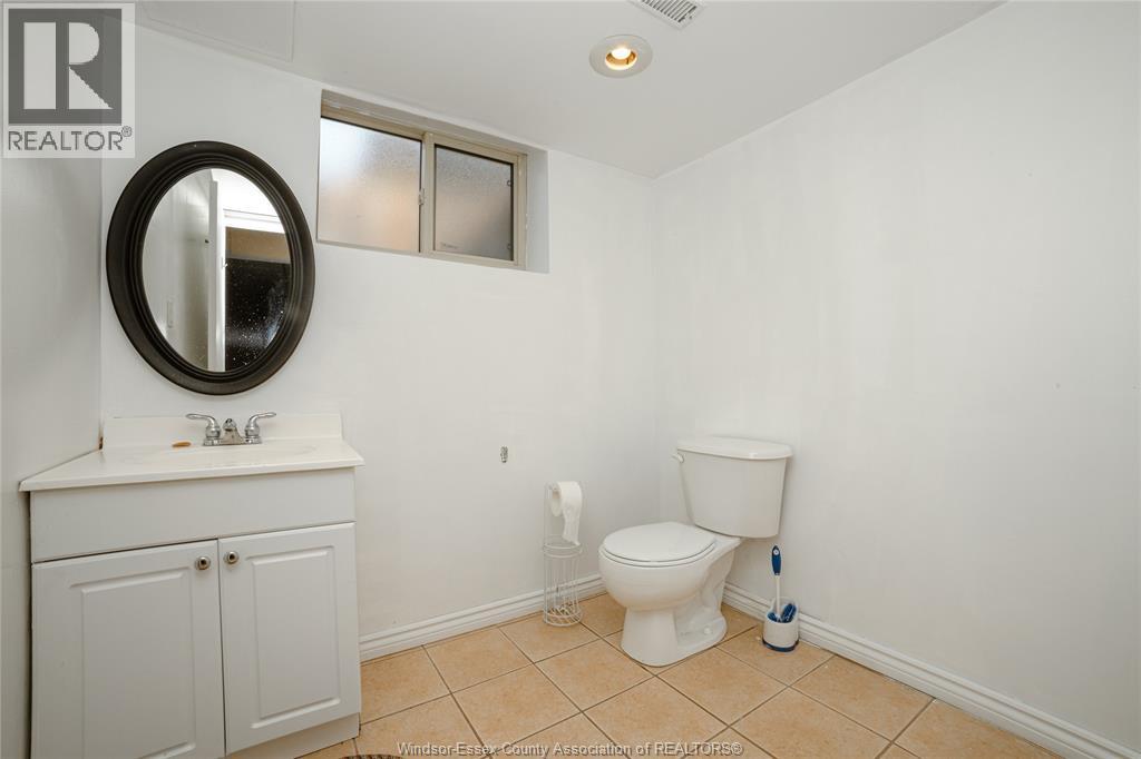 39 PATRICIA STREET - 16