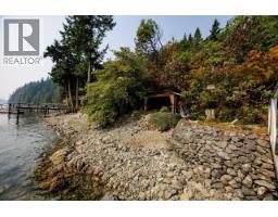 330 Sasamat Lane, North Vancouver, BC V7G2S4 Photo 33
