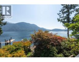 330 Sasamat Lane, North Vancouver, BC V7G2S4 Photo 38