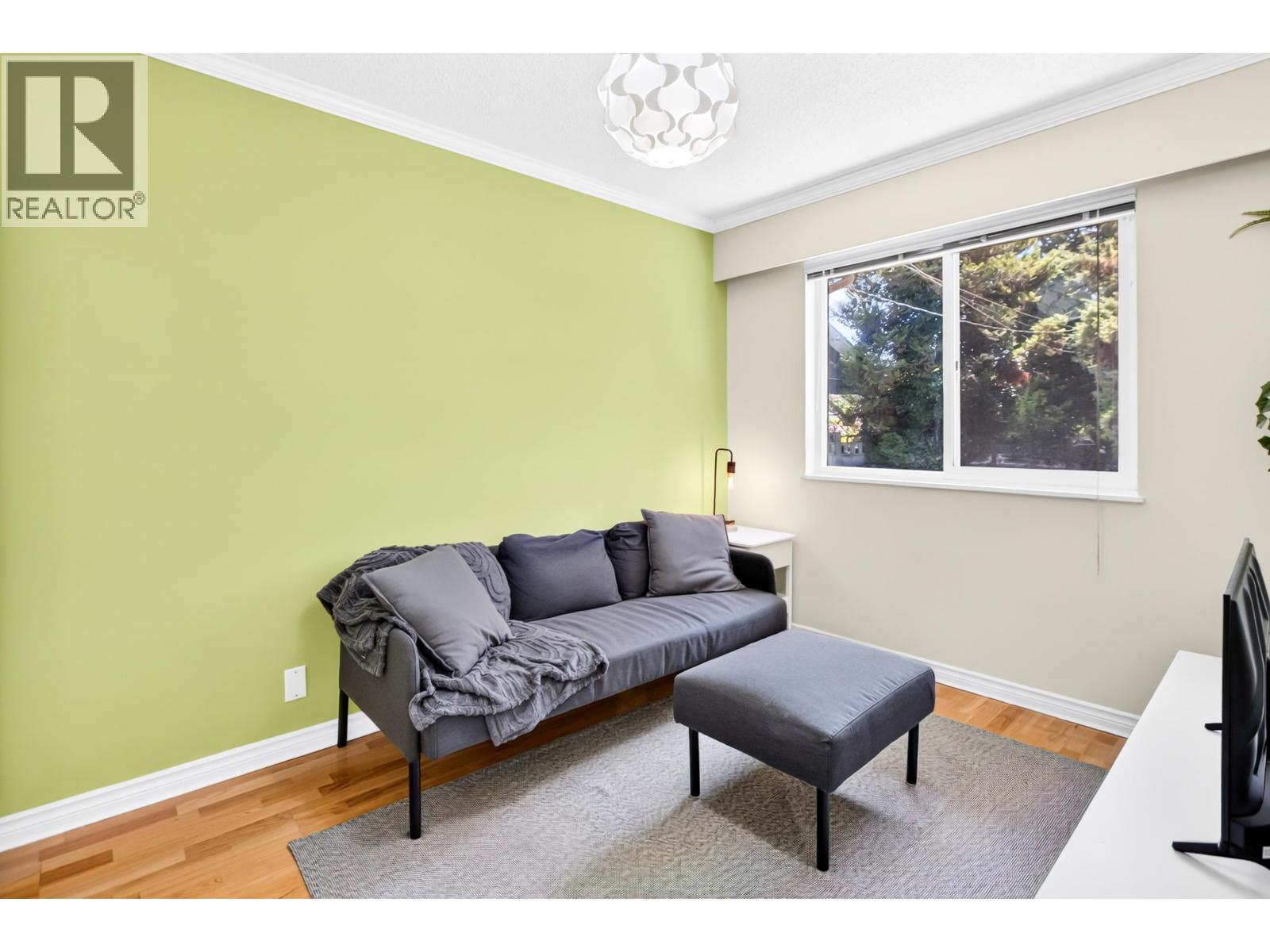 990 JARVIS STREET, Coquitlam