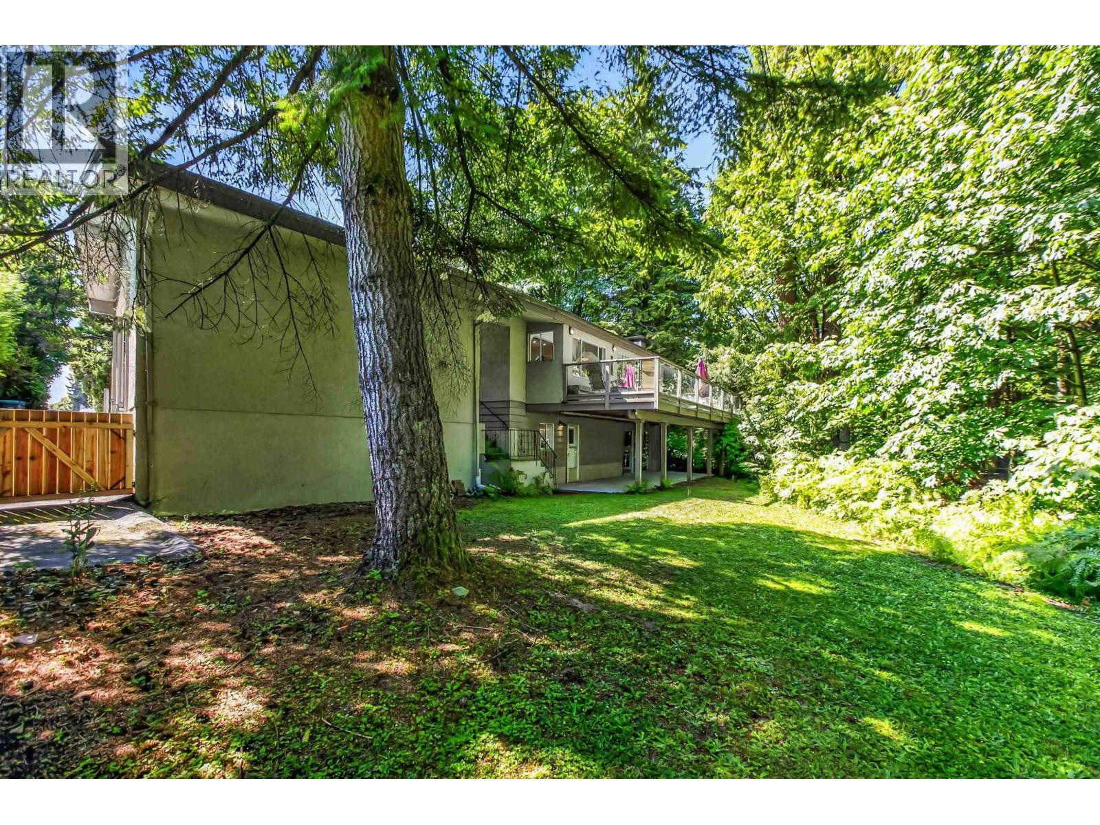 990 JARVIS STREET, Coquitlam